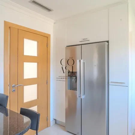 Sunny Escape W Pool & Garden By The Coast Exclusive * Ταβίρα