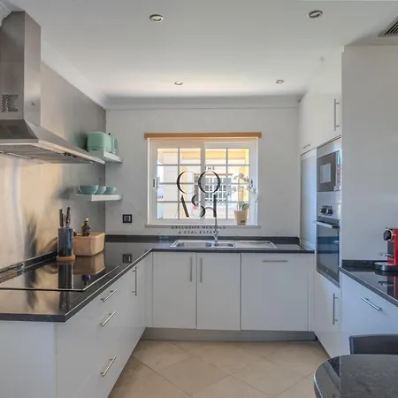 Villa Sunny Escape W Pool & Garden By The Coast Exclusive Tavira