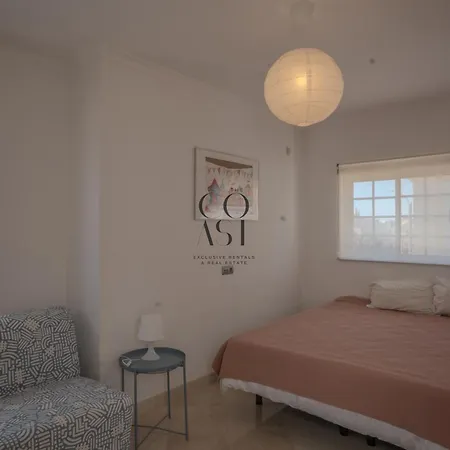 Sunny Escape W Pool & Garden By The Coast Exclusive