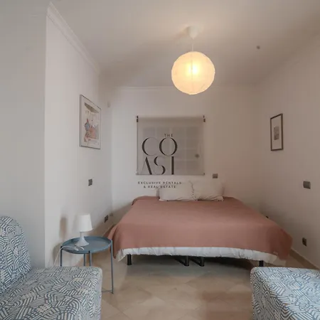 Sunny Escape W Pool & Garden By The Coast Exclusive Villa