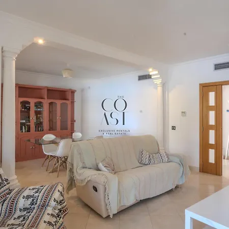 Villa Sunny Escape W Pool & Garden By The Coast Exclusive