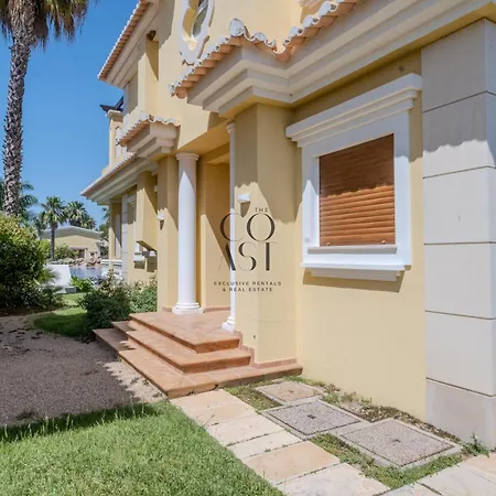 Sunny Escape W Pool & Garden By The Coast Exclusive