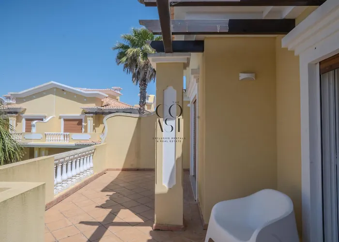 Sunny Escape W Pool & Garden By The Coast Exclusive Tavira