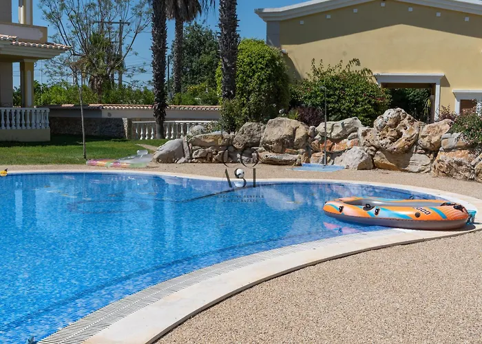 Sunny Escape W Pool & Garden By The Coast Exclusive Tavira