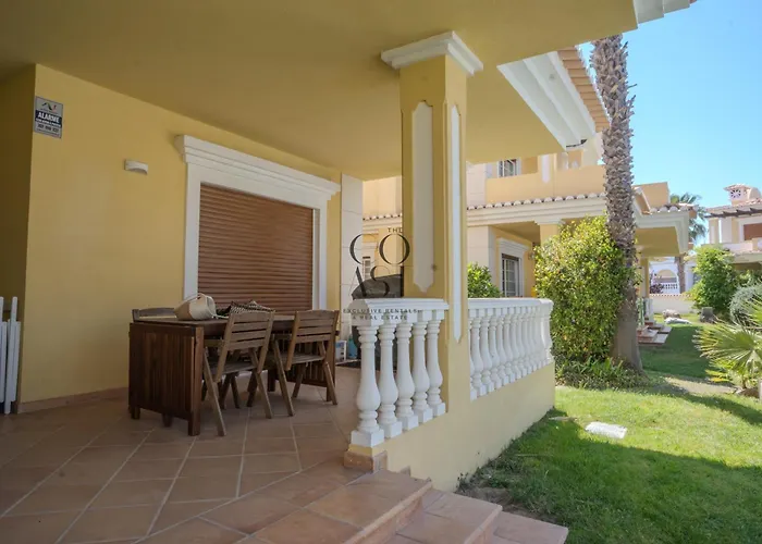Sunny Escape W Pool & Garden By The Coast Exclusive * Tavira